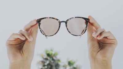 ¿Cómo afectan las radiaciones solares a tus ojos?