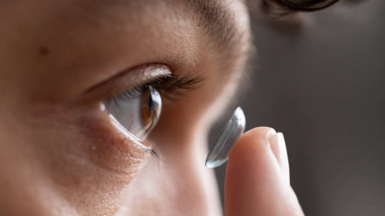 Cercanamente Margaret Mitchell malta Qué hacer si no tienes líquido de lentillas? | Alain Afflelou