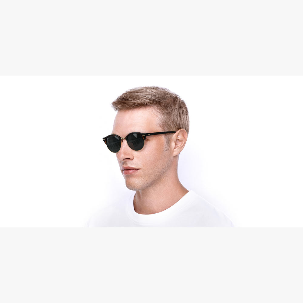 GAFAS DE SOL CLUBROUND carey/rojo - vista de 3/4